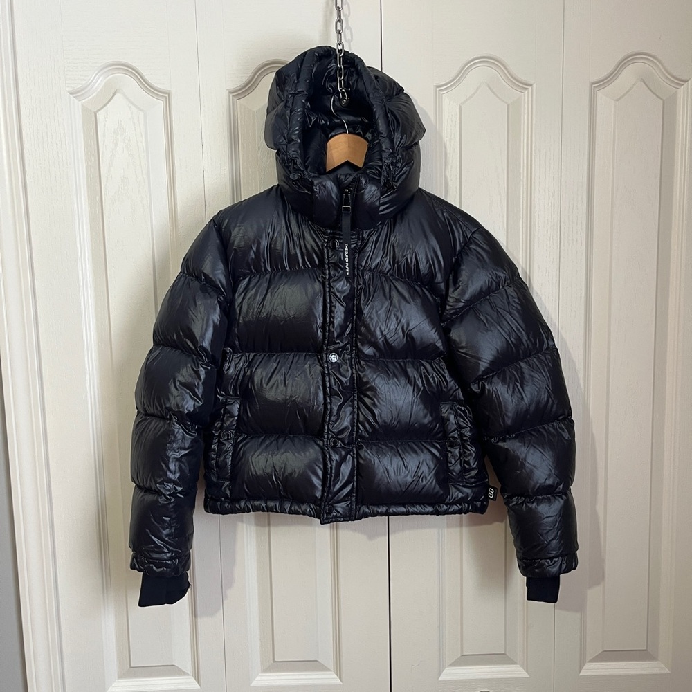Women’s Aritzia Super Puff Shorty Puffer Jacket Sz. XS